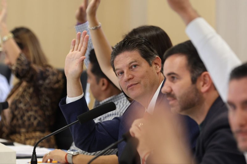 Brinda Alfonso Martínez certeza jurídica para miles de morelianos