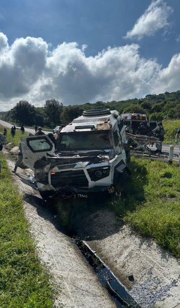 Se accidenta vehículo blindado de la GN en la México-Guadalajara; hay 5 heridos 