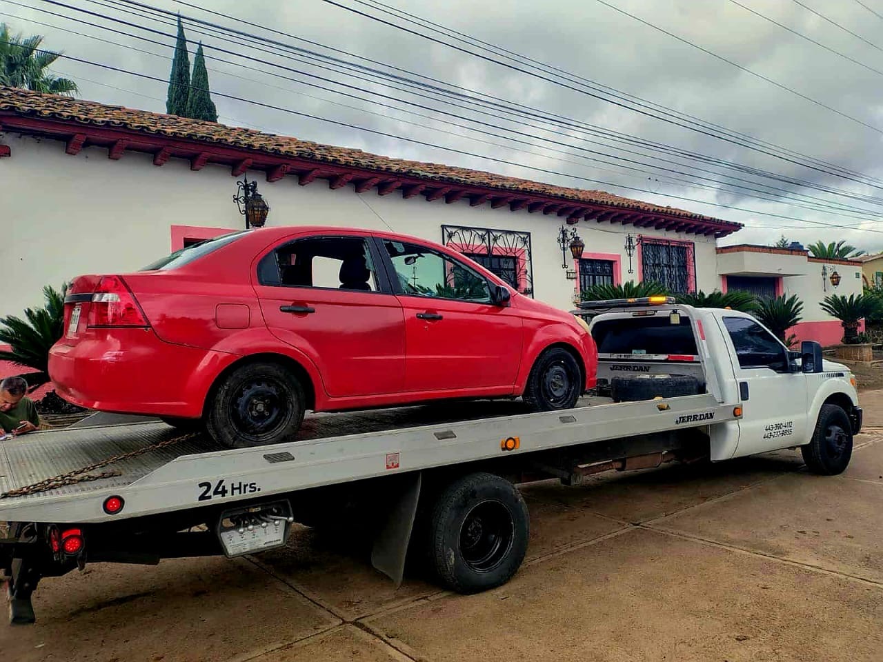 Automovilista bal3ado en Tacícuaro fall3ce en clínica particular 