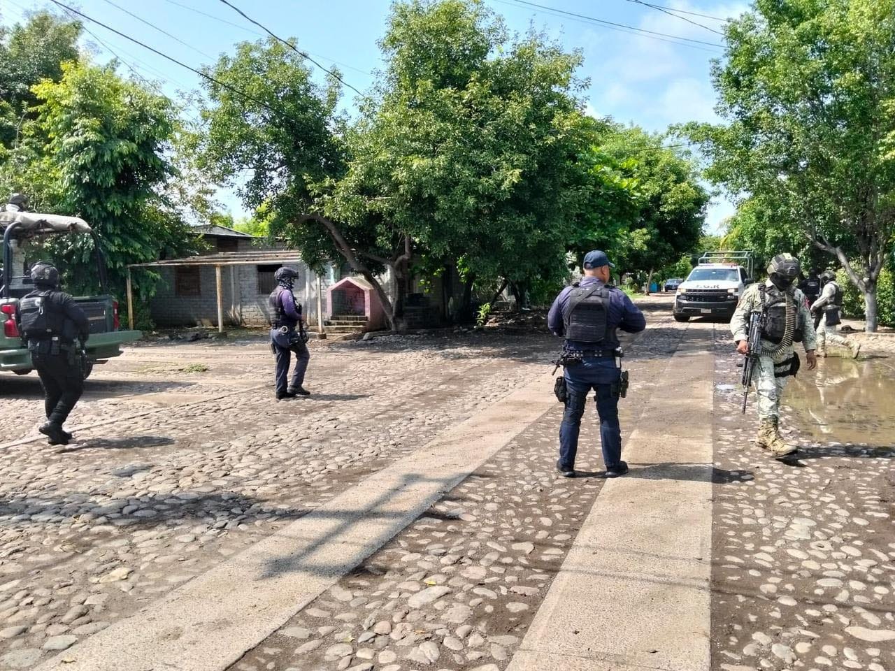 Preliminar delincu3ntes at4can a autoridades en “La Ruana”; preliminar dos agres0res abatid0s