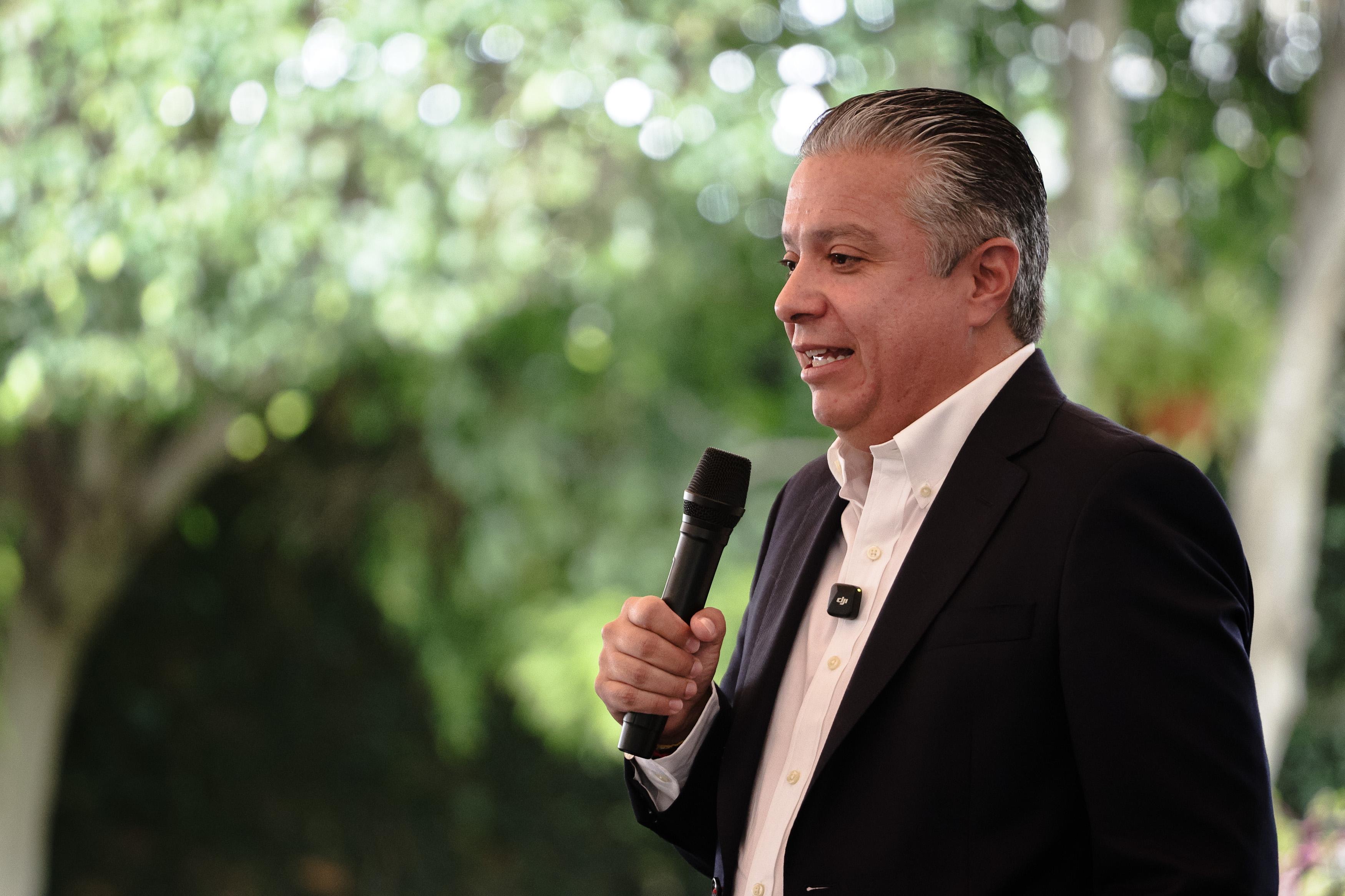 Importante construir un entorno social de legalidad y respeto: Luis Navarro