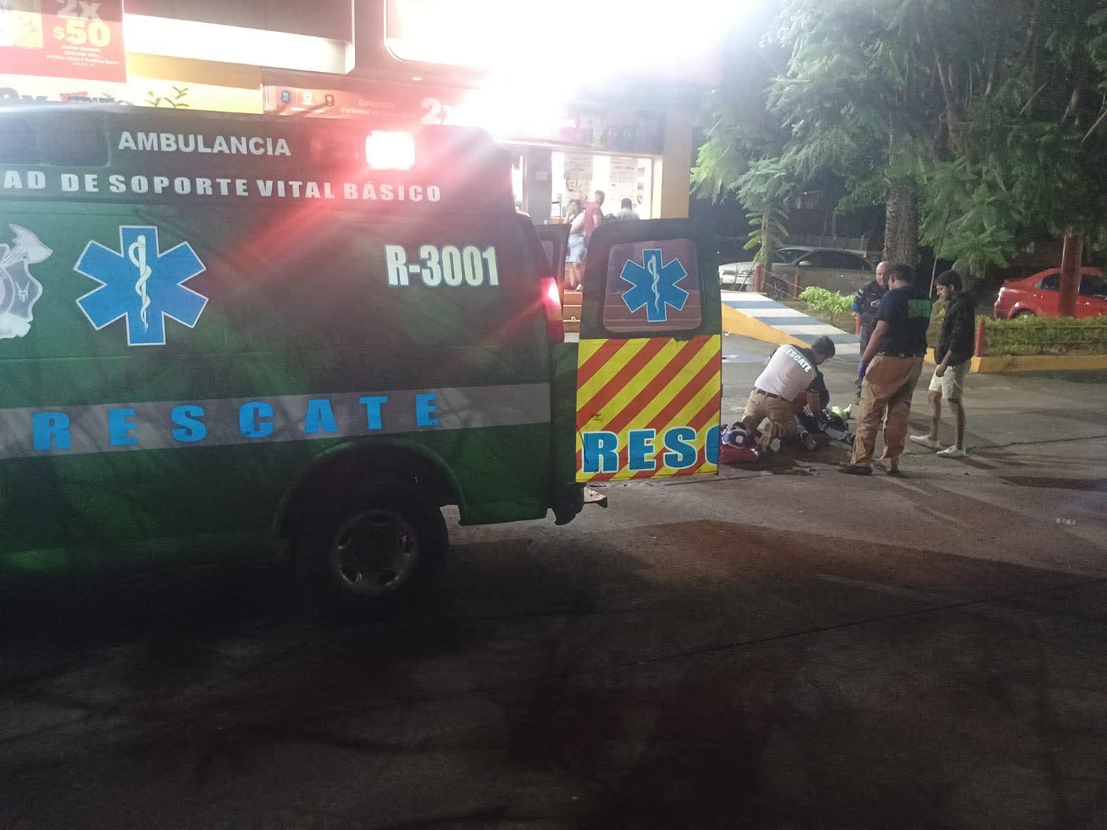 Dos lesionados al ser atropellados, en distintos puntos de Uruapan