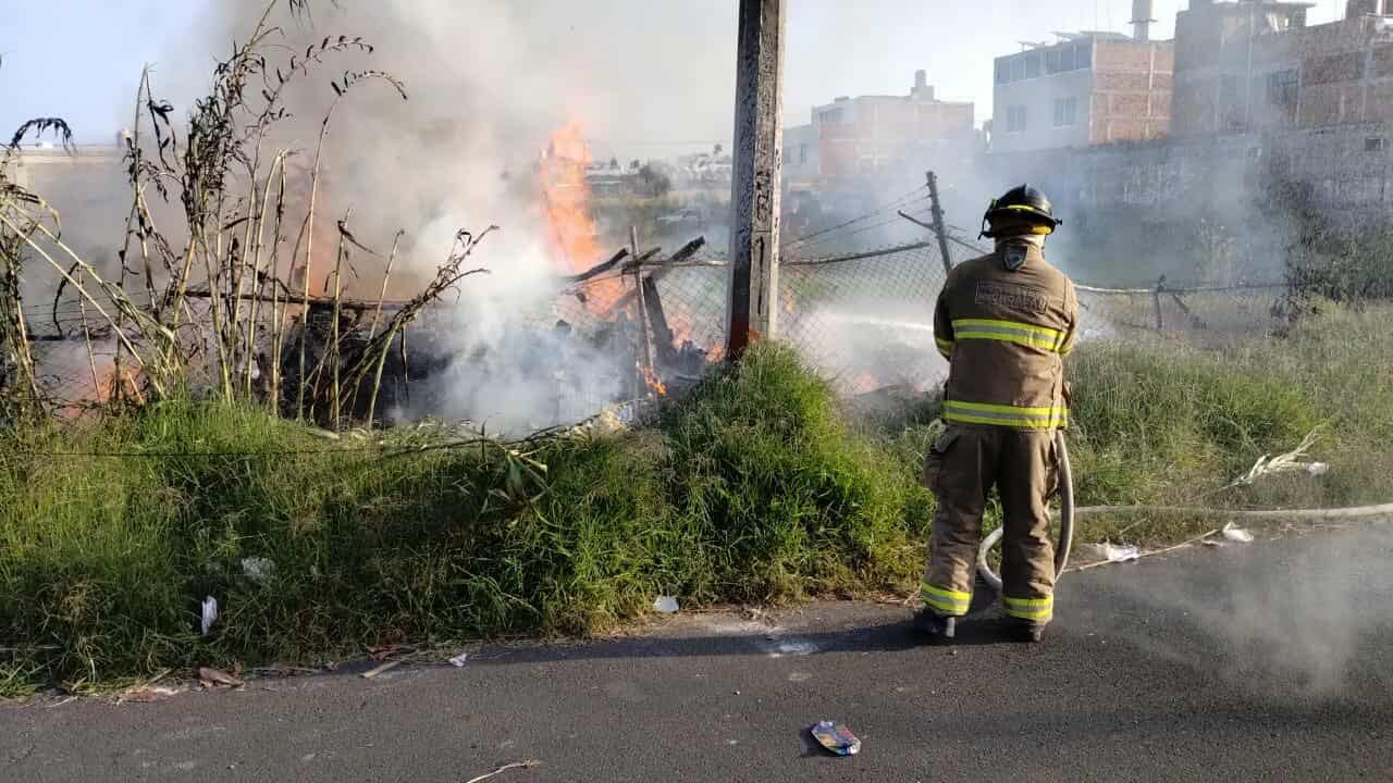Se incendia choza de madera en la colonia Obrera de Morelia