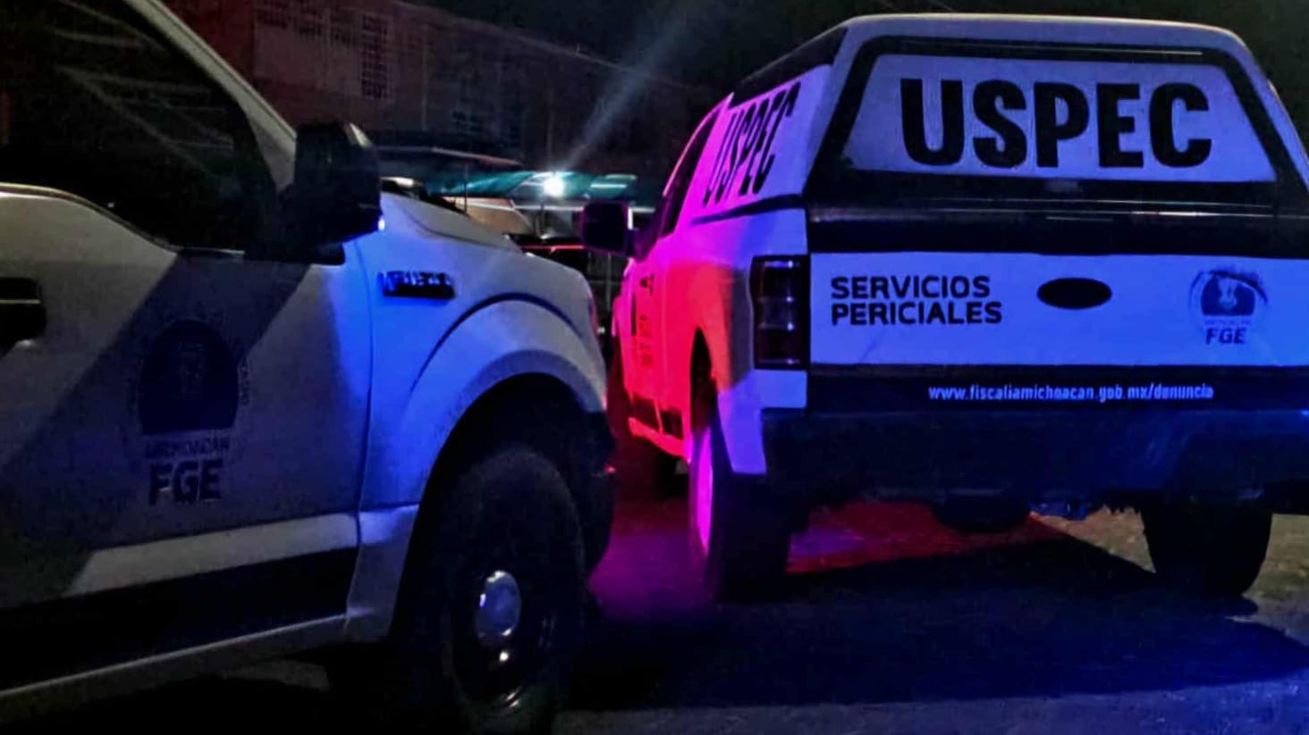 Con narc0mensaje abandonan a un ej3cutado en vía pública de Apatzingán