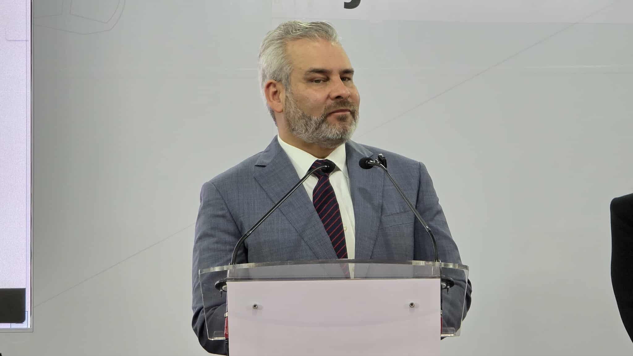 Confirma gobernador que existen denuncias contra ex secretario de Educación, Héctor Ayala, por malos manejos administrativos