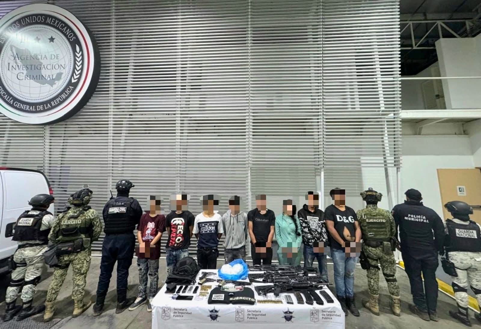 Persecución y enfrentamiento dejan ocho detenidos y un arsenal asegurado en Puruándiro 