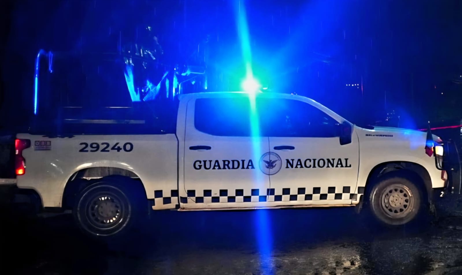 Tras reporte de enfrentamiento, localizan a pareja asesinada y a un masculino herido; en "La Ruana" 