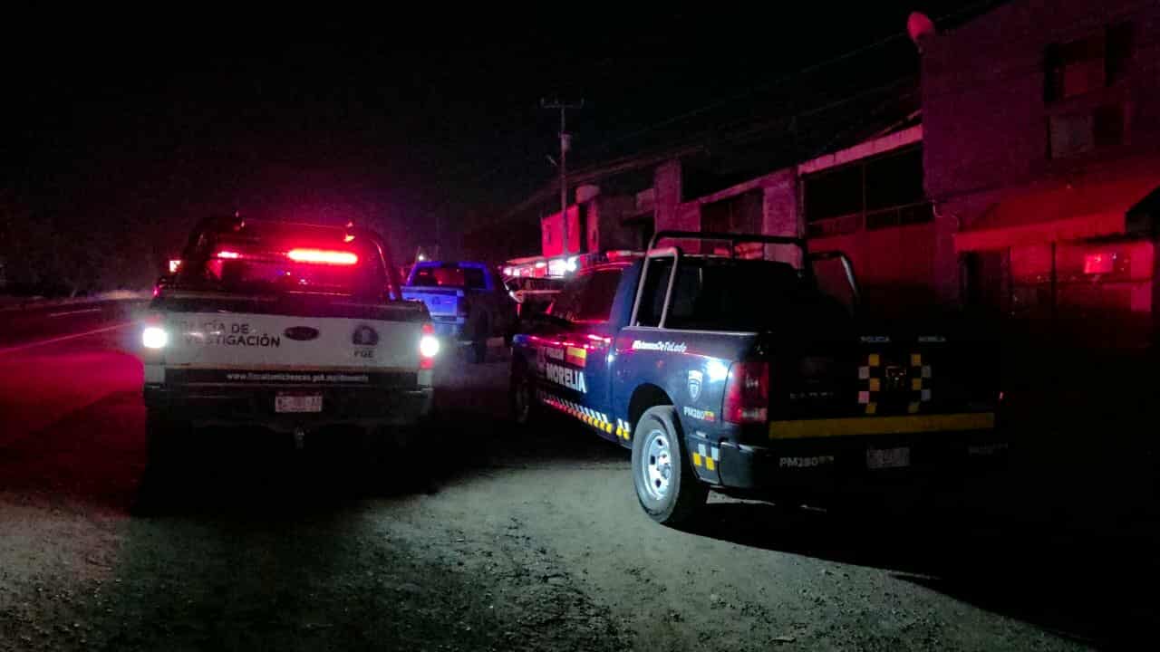Identifican a los 2 hombres bal3ados a la orilla de la Morelia-Pátzcuaro 