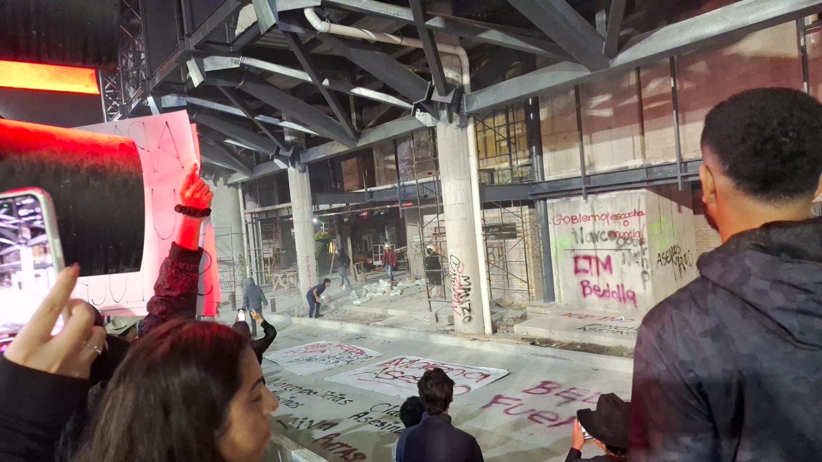 Jóvenes vandalizan instalaciones del Teleférico en Uruapan 