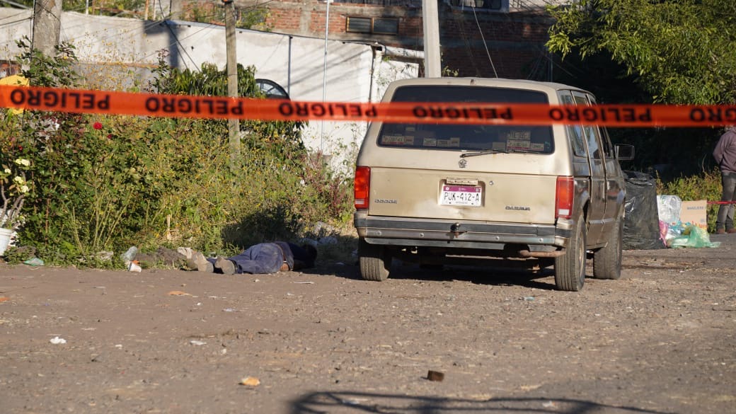 Investigan mu3rte de hombre hallado con una cu3rda al cu3llo en comunidad de Zamora