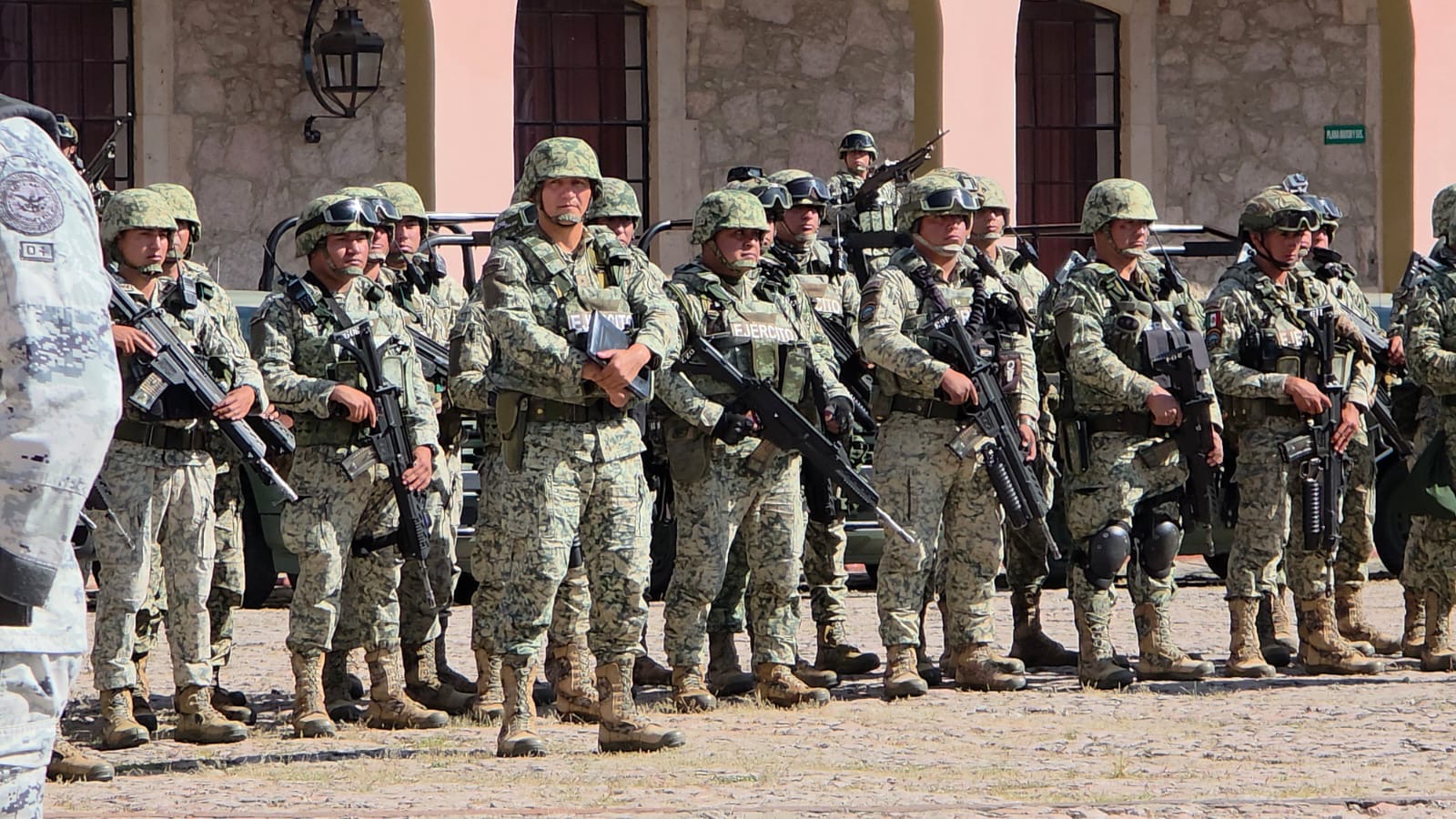 Llegan refuerzos del Ejército y Guardia Nacional a Michoacán para reforzar la seguridad
