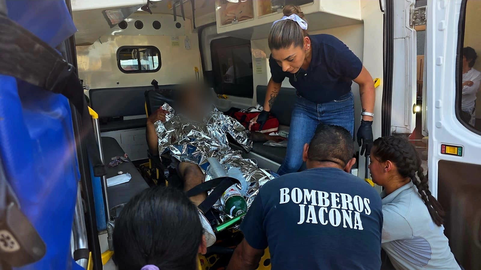 Grave joven que fue baleado en la colonia Nueva España de Jacona